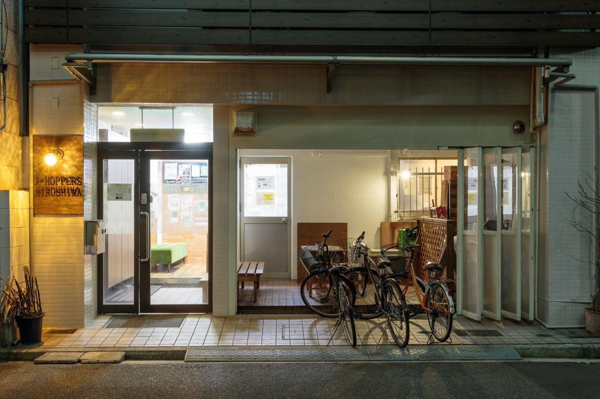 J-Hoppers Hiroshima Guesthouse Ngoại thất bức ảnh