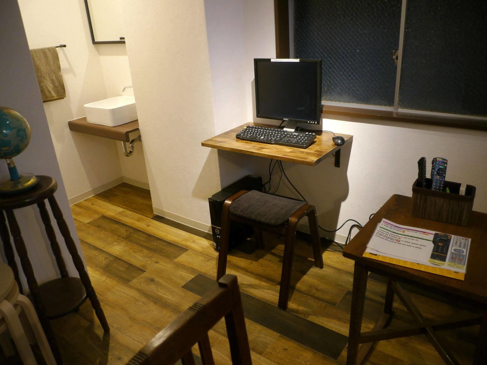 J-Hoppers Hiroshima Guesthouse Ngoại thất bức ảnh