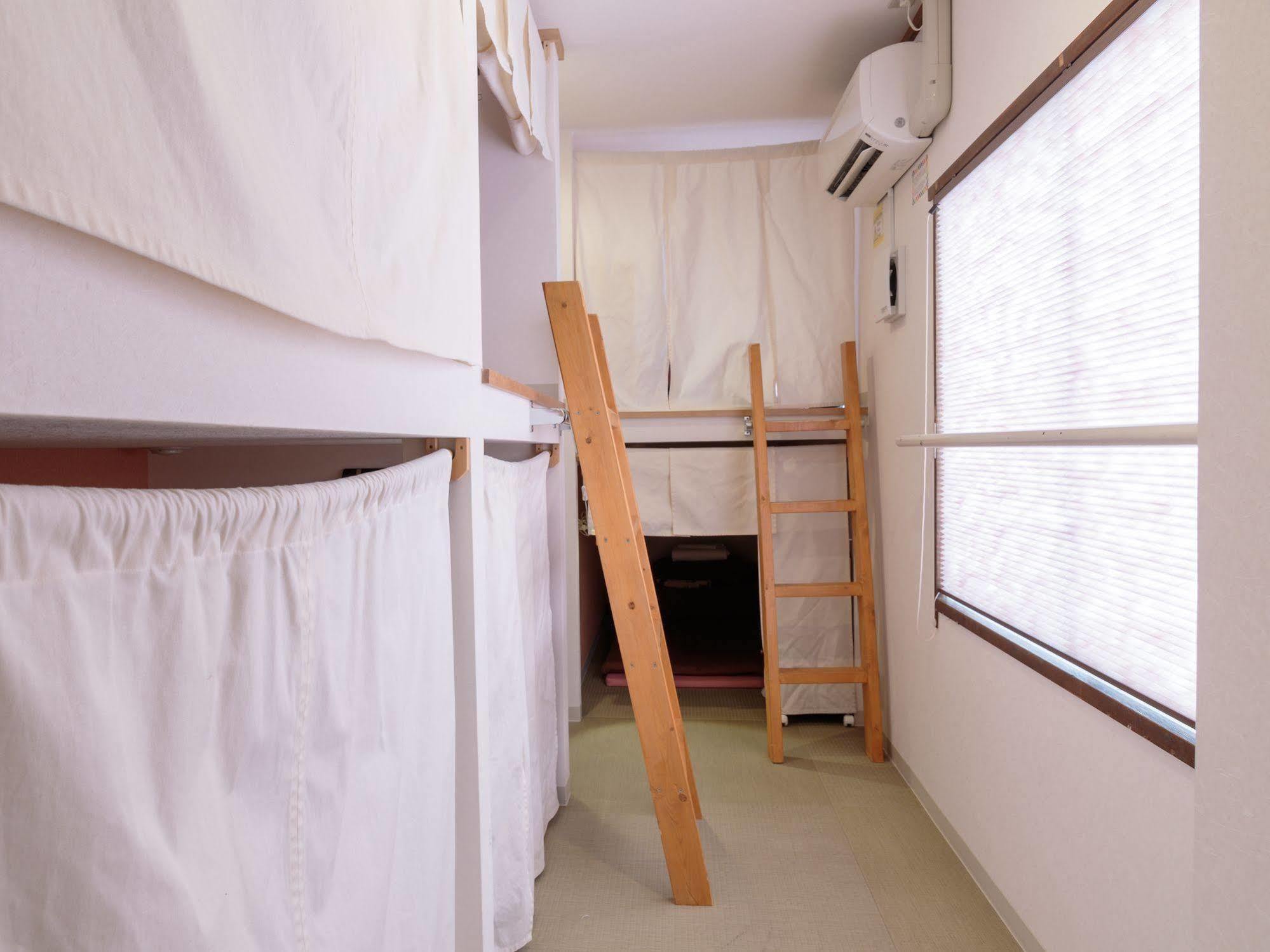 J-Hoppers Hiroshima Guesthouse Ngoại thất bức ảnh
