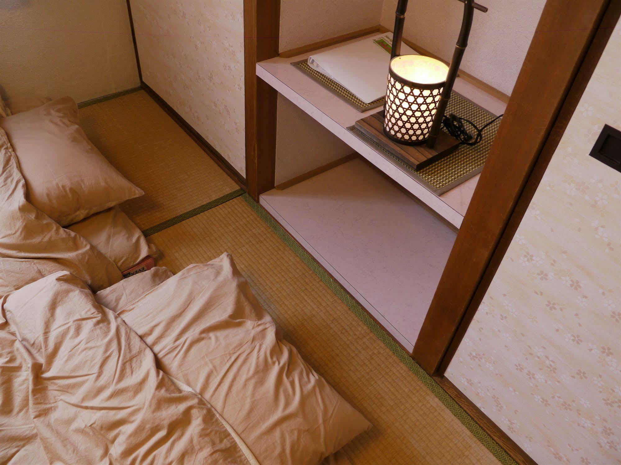 J-Hoppers Hiroshima Guesthouse Ngoại thất bức ảnh